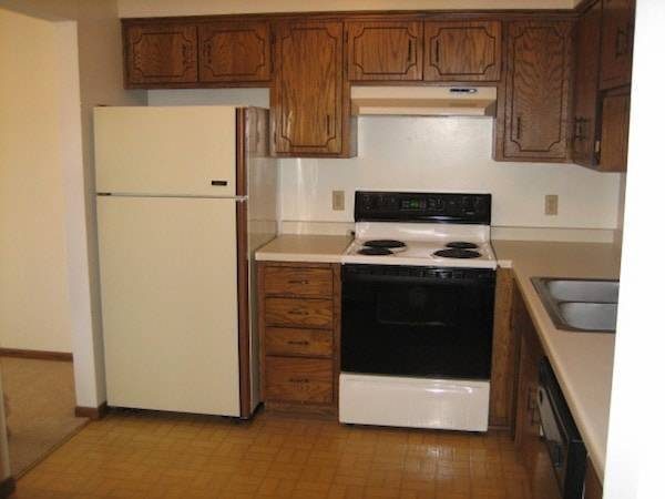 Old kitchen.