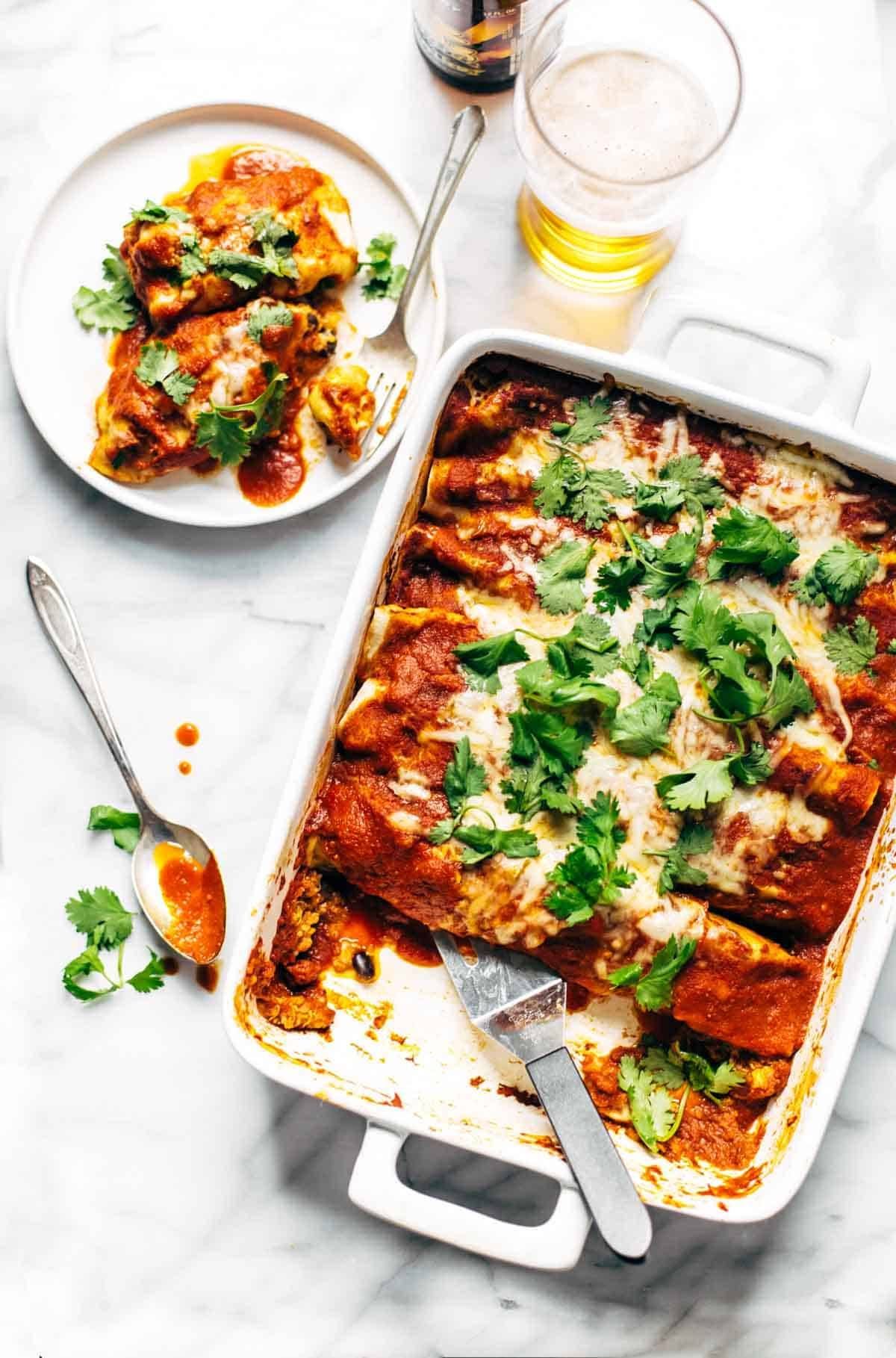 You won't believe how easy this recipe is! Comfort food meets REAL food with healthy, simple ingredients. SO deliciously good! | pinchofyum.com